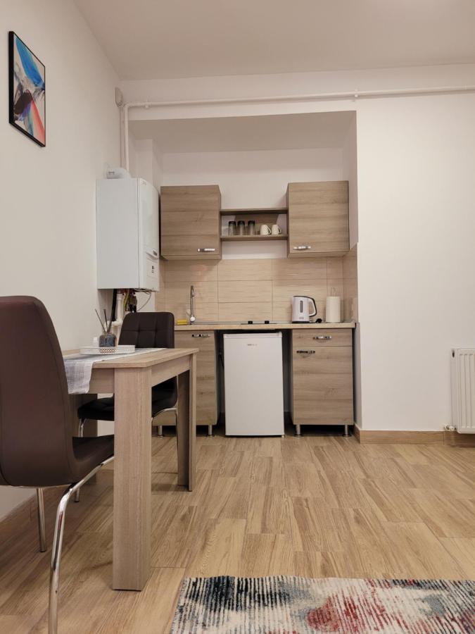 Apartamente Livada Ramnicu Valcea Exterior photo